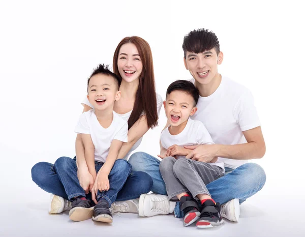 Glad Asiatisk Familj Och Barn Sitter Vitt Golv — Stockfoto