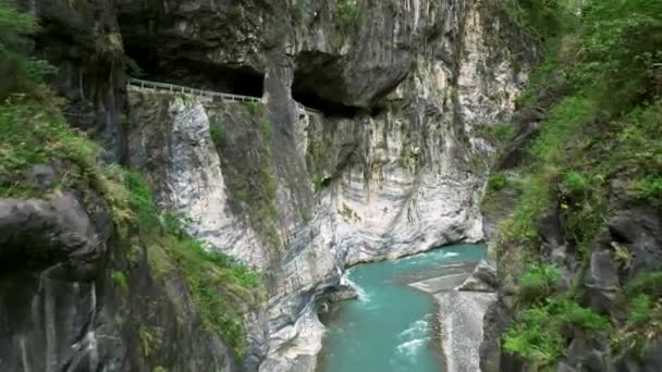 Aerial View Yanzikou Swallow Grotto Trail Liwu River Gorge Taroko — Stockvideo