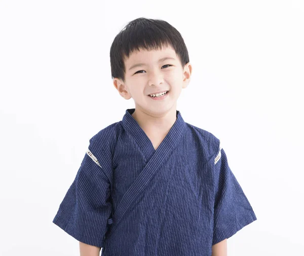 Feliz Asiático Chico Usando Kimono Japonés Ropa —  Fotos de Stock