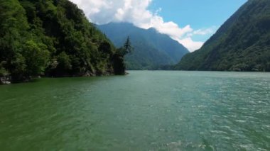  Tayvan 'daki Deji rezervuarının hava görüntüsü