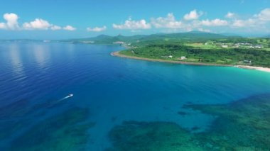 Kenting Ulusal Parkı, Tayvan 'daki güzel kıyı şeridinin havadan görüntüsü..