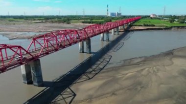 Yunlin, Tayvan 'daki Xiluo Köprüsü' nün hava görüntüsü..