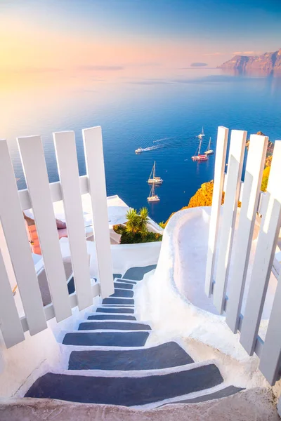 Porta Aberta Para Paraíso Santorini Grécia Arquitetura Branca Portas Abertas — Fotografia de Stock