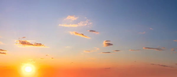 Jemné Barvy Panoramatický Východ Slunce Sanset Sky Barevnými Mraky Bez — Stock fotografie