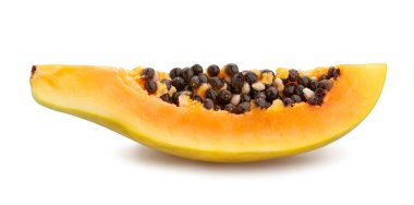 Dilimlenmiş papaya yolu beyazda izole edilmiş