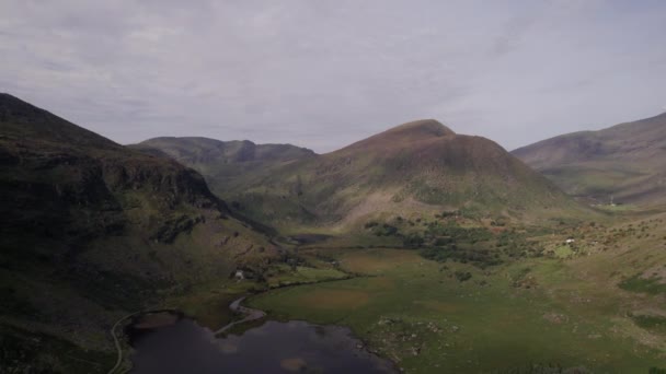 Picturesque Air Footage Least Kerry Mountain Lands Killarney Upper Lake — стокове відео