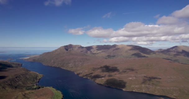 Exkluzivní Letecké Záběry Létání Vysoko Nad Velkolepý Killary Harbour One — Stock video