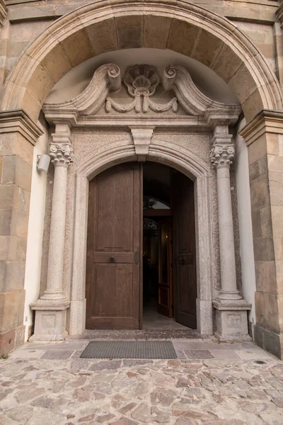 Porta Para Basílicas Santíssima Trindade Basílica Menor Santa Cruz Lysa — Fotografia de Stock