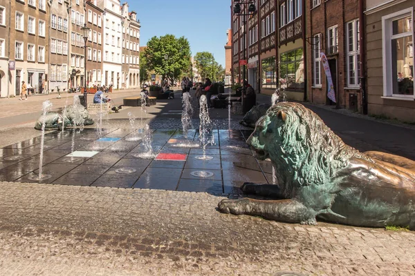 Gdansk Poland May 2022 Fountain Four Quarters Bronze Sculpture Lion — Stok fotoğraf