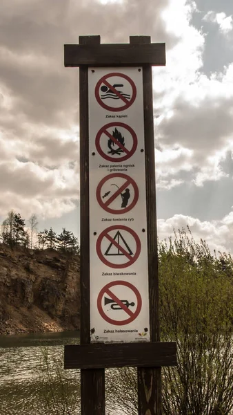 Panneaux Interdiction Dans Parc Grodek Jaworzno Pologne — Photo