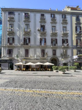 Napoli. İtalya, 27 Eylül 2023: Polonyalı şair Juliusz Slowacki 'nin 1836' da yaşadığı Napoli, İtalya 'da bir daire. (Yazıt: 