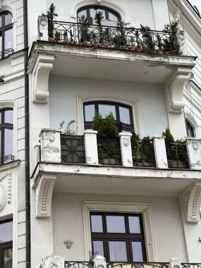 Polonya 'daki eski Zamosc kasabasının binalarının parçaları..