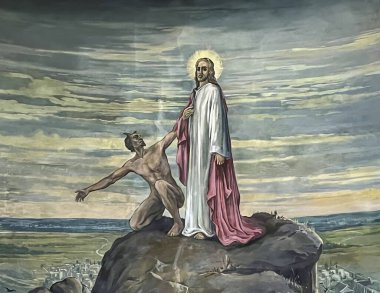 Hrubieszow, Polonya, 4 Eylül 2023: Teselli Leydimizin Sığınağı, Sokalska, Hrubieszow, Polonya. İç mekanın bir parçası, fresk 