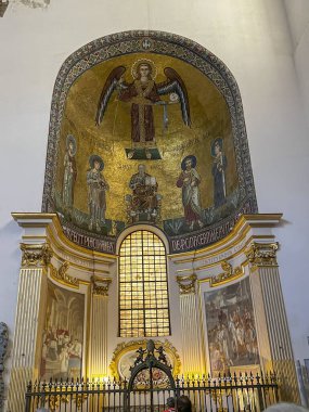 Salerno, İtalya, 26 Eylül 2023: Aziz Katedrali. Matthew Salerno, İtalya 'da. İç kısmın parçası.