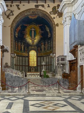 Salerno, İtalya, 26 Eylül 2023: Aziz Katedrali. Matthew Salerno, İtalya 'da. Katedralin içi..