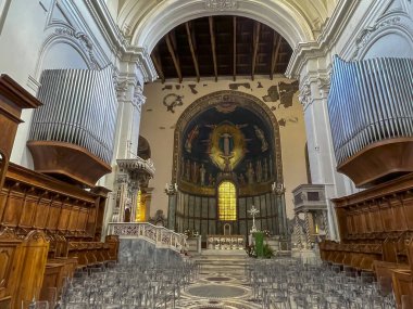 Salerno, İtalya, 26 Eylül 2023: Aziz Katedrali. Matthew Salerno, İtalya 'da. Katedralin içi..