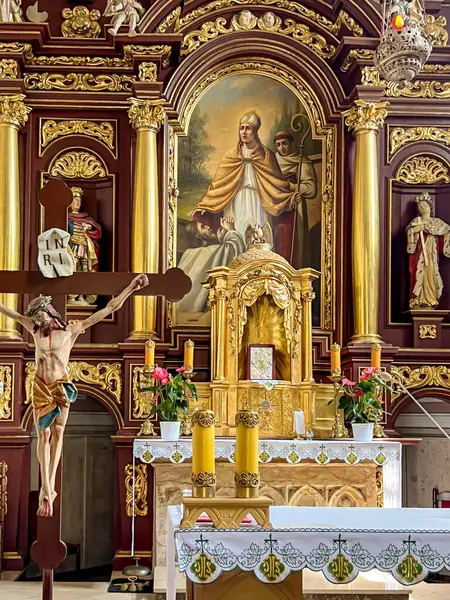 stock image Wielgomloty, Poland, July 23, 2024: Sanctuary of Our Lady of Sorrows in Wielgomlyny, Poland. Main altar of St. Stanislaus.