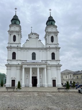 Chelm, Polonya, 10 Eylül 2024: Polonya 'da Kutsal Bakire Meryem' in Doğumu Bazilikası.