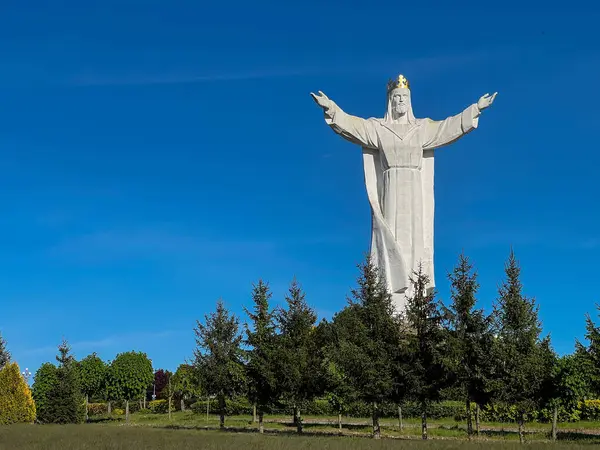 Dünyadaki en büyük Hz. İsa figürü Swiebodzin, Polonya 'da yer almaktadır..
