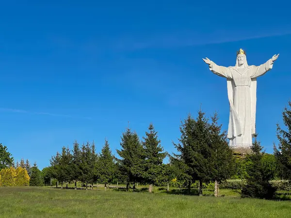 Dünyadaki en büyük Hz. İsa figürü Swiebodzin, Polonya 'da yer almaktadır..