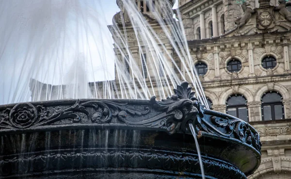 Fontana Nell Edificio Del Parlamento Della Colombia Britannica — Foto Stock
