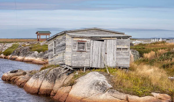 Newfoundland 'daki ahşap balıkçı kulübesini terk edin.