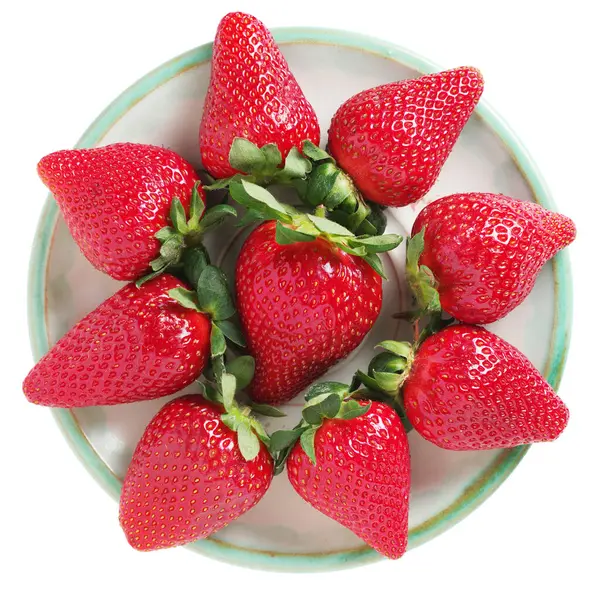 Erdbeeren Einem Teller Isoliert Auf Weißem Hintergrund Draufsicht — Stockfoto