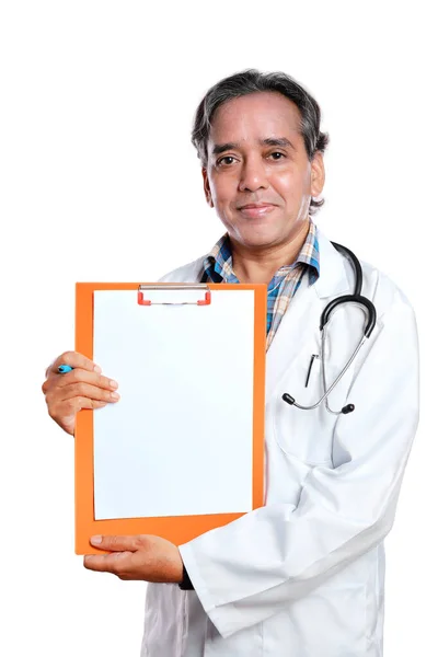 Indian Doctor Showing Blank Paper Prescription Clipboard Isolated White Background — Stock Photo, Image