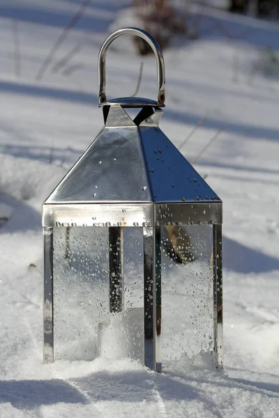 Lanterna Casa Neve Com Sol — Fotografia de Stock