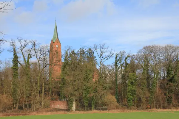 Steinbergen, St. Agnes Kilisesi