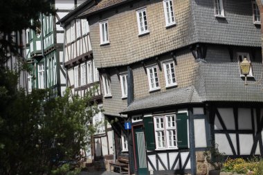 Fritzlar 'da şehir turu, yarım kereste ve daha fazlası.
