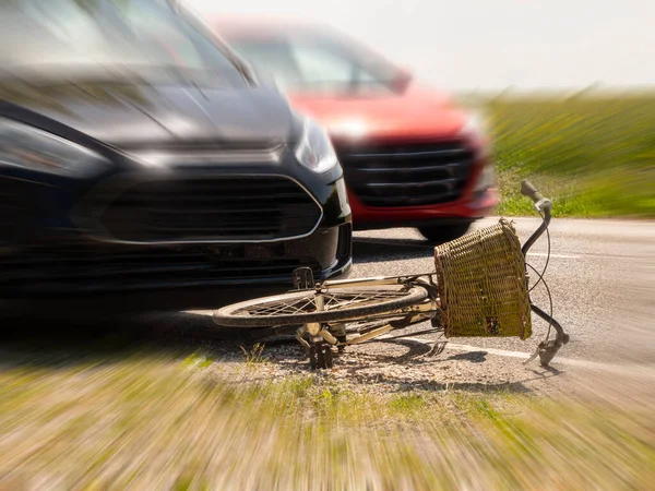 Incidente Con Bicicletta Auto Autostrada Nessuna Gente Effetto Zoom Messa — Foto Stock