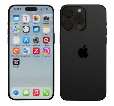 Apple Bilgisayarından iPhone 15 'in önü ve arkası beyaz arka planda izole edildi. Kopenhag, Danimarka - 1 Ekim 2023.