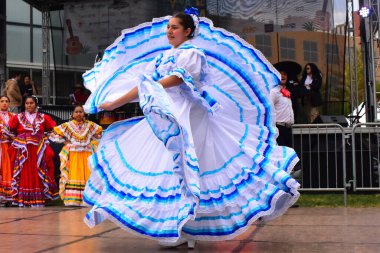 Des Moines, Iowa, ABD - 22 Ağustos 2024: Iowa Latin Mirası Festivali