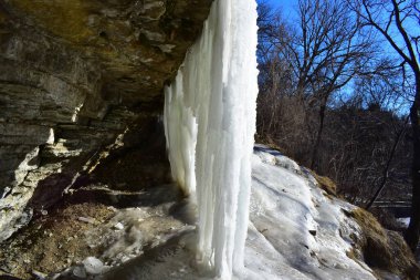 Frozen Minnehaha Waterfalls in Minneapolis, Minnesota clipart