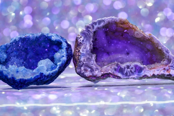 Parlak Kristalleri Cam Topları Olan Mavi Kuvars — Stok fotoğraf