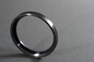 Körüklü ve objektifli eski fotoğraf makinesi