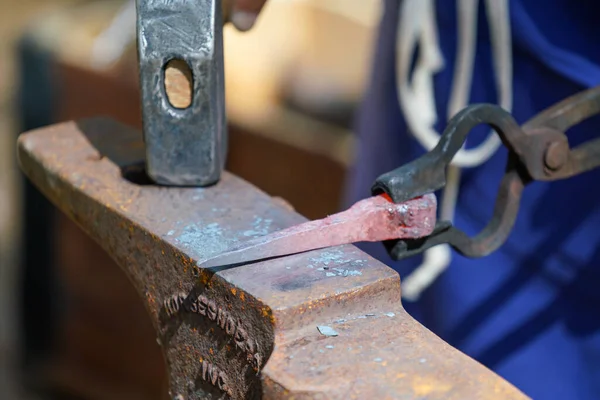 Close Blacksmith Hand Holding Hammer — Stock Photo, Image