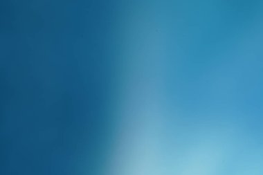 Stüdyoda gradyan ile tek renkli arka plan fotoğraf çekimi