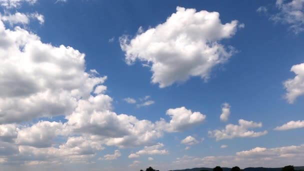 Дунай Ґайслінґу Хмарних Сонячних Хмарах — стокове відео