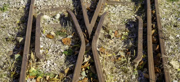 Eisenbahn Aus Robustem Stahl Für Dauerhafte Belastungen Der Schienen Und — Stockfoto