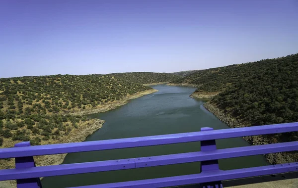 İspanya 'nın Extremadura kentindeki manzara köy yolundan fotoğraflandı