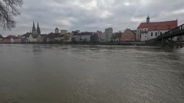 Tuna Nehri 'ni sel bastı