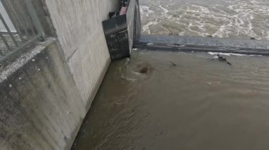 Almanya 'da Tuna Nehri' ni sel bastı