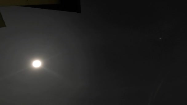 Lune Étoiles Période Nocturne Sous Ciel Nuageux — Video