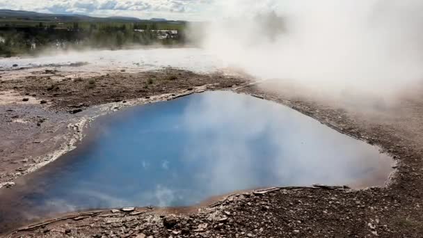Голубое Озеро Гейзеров Исландии Высококачественные Кадры — стоковое видео