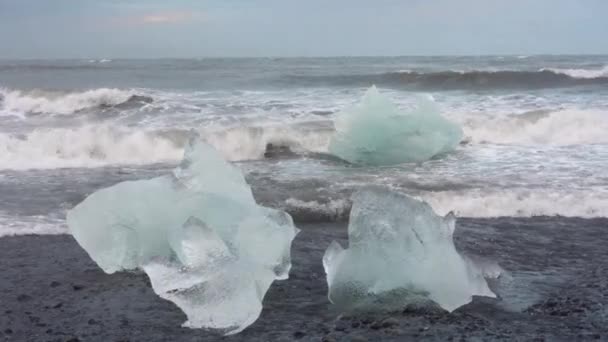 Gletscherschmelze Island Nahaufnahme Von Blauem Eis — Stockvideo