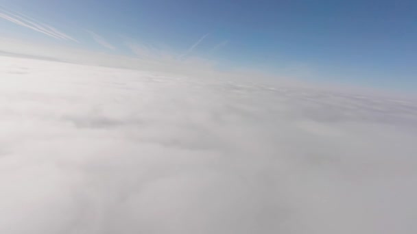 Fpv Video Wolkensurfen Laag Vliegen Met Hoge Snelheid Boven Wolken — Stockvideo