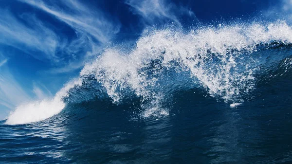 Crystal Clear Ocean Wave Breaks Shore Maldives — Stock Photo, Image