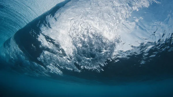 Vista Submarina Ola Oceánica Rompiendo Orilla Las Maldivas — Foto de Stock